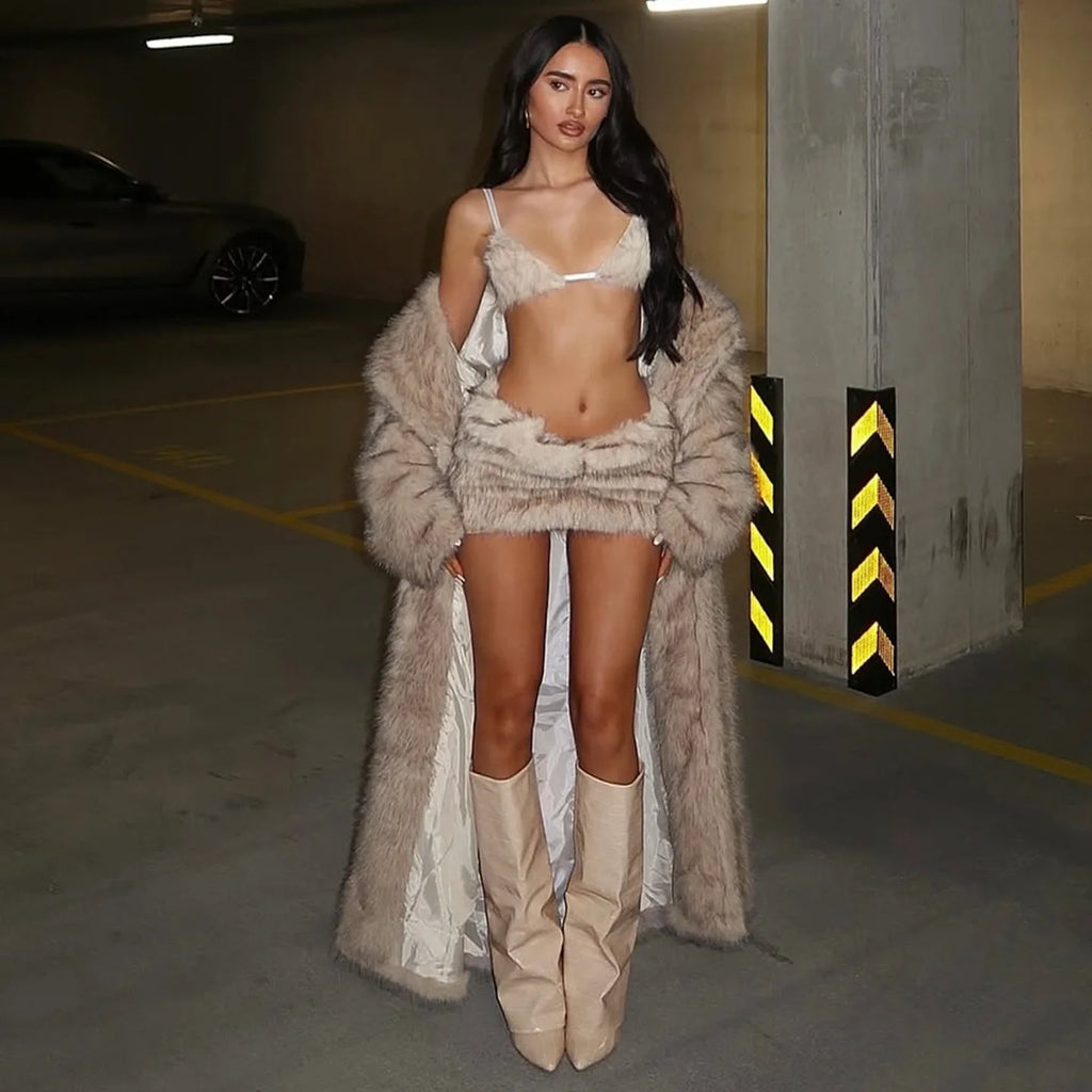 Faux Fur mini skirt