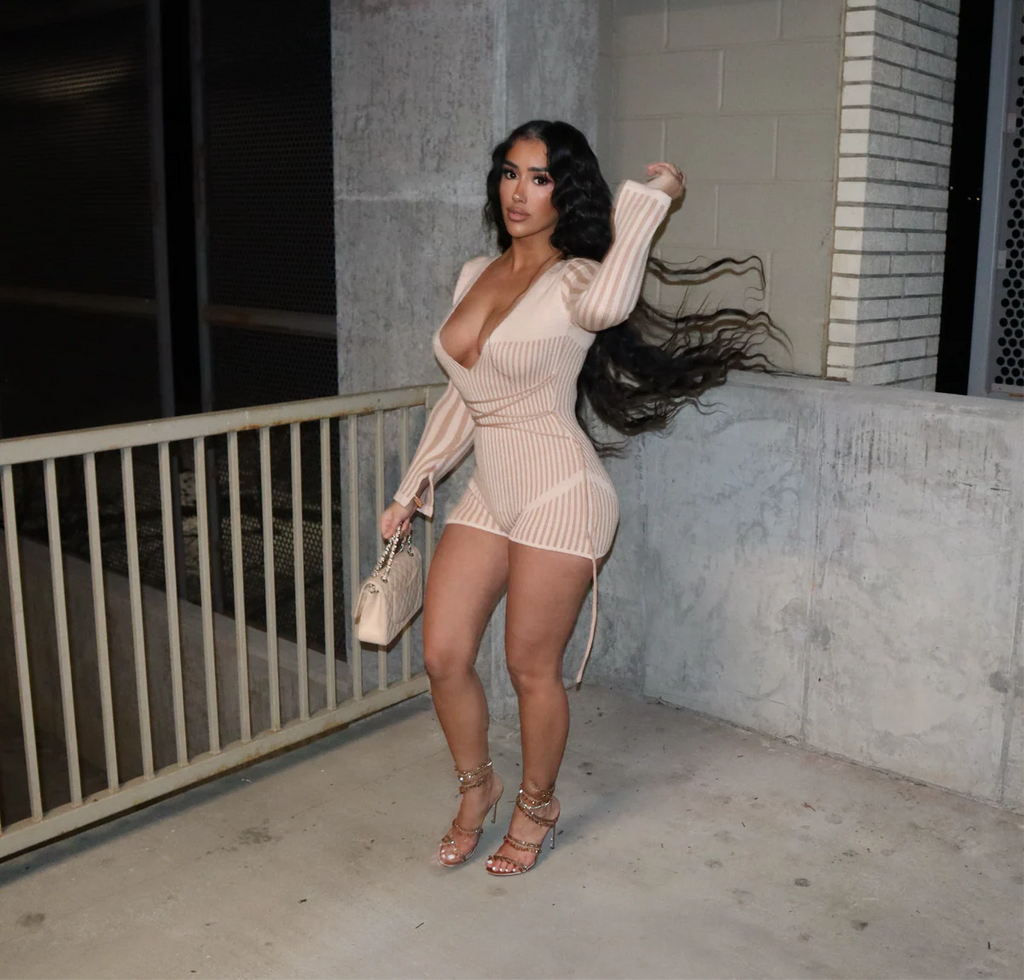 Low neck bandage Romper